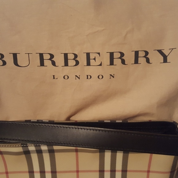 Burberry small bag - Picture 1 of 5